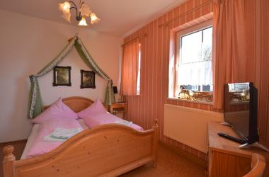 Blick in ein Gästezimmer